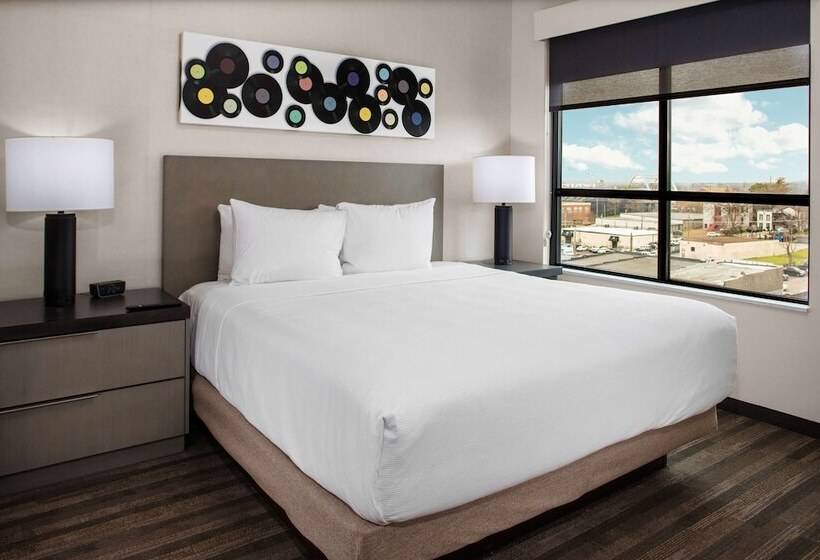 سوییت, Hyatt House Nashville Downtown Convention Center