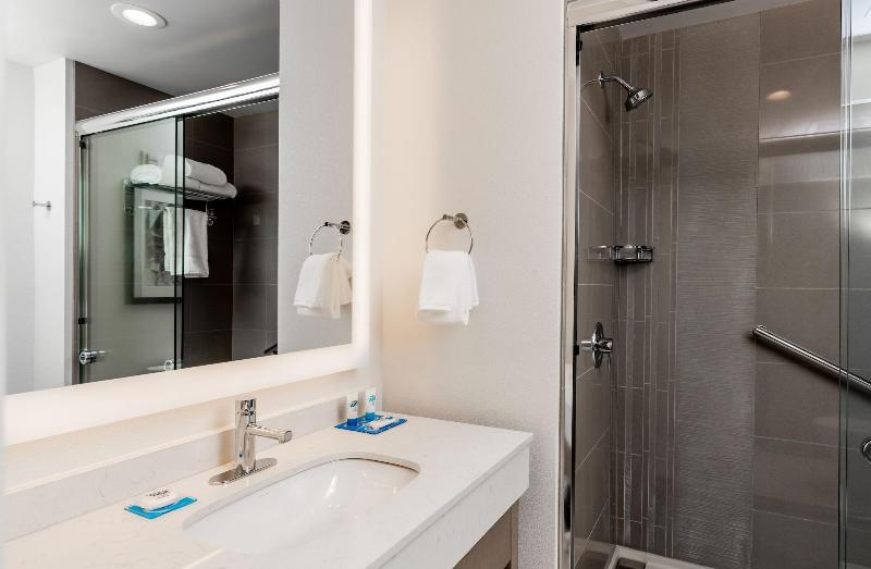 استودیو استاندارد با تخت کینگ, Hyatt House Nashville Downtown Convention Center