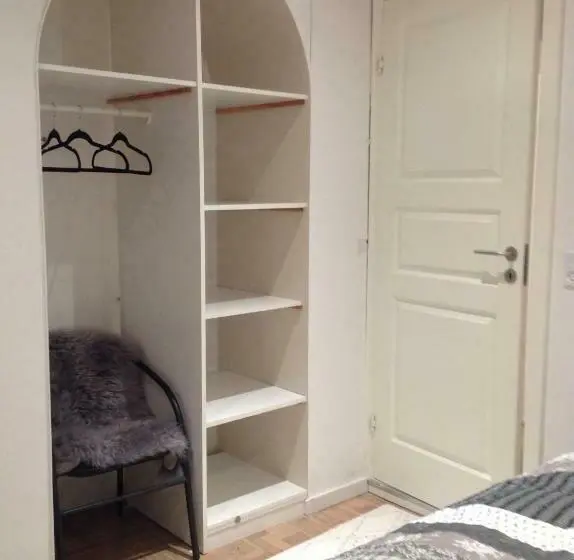 اتاق استاندارد با سرویس بهداشتی مشترک, Marna Guesthouse Doubleroom Nr.4