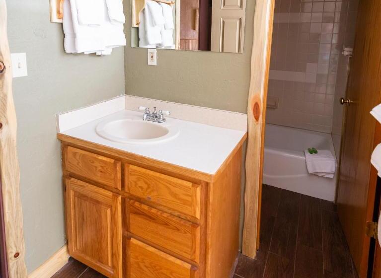 Номер Стандарт, Arrowhead Mountain Lodge