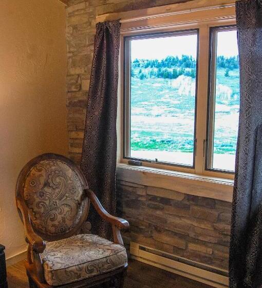 Номер Deluxe Кровать Кинг, Arrowhead Mountain Lodge