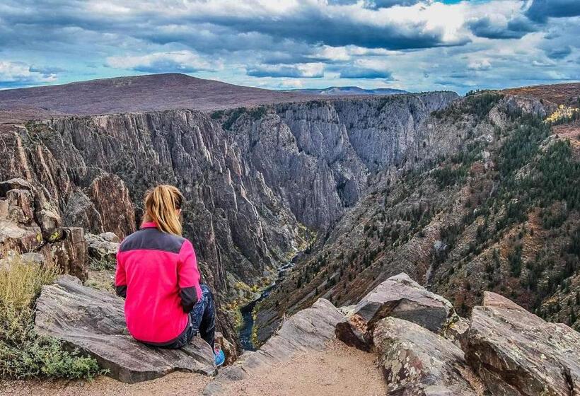 Люкс Кровать Кинг, Arrowhead Mountain Lodge