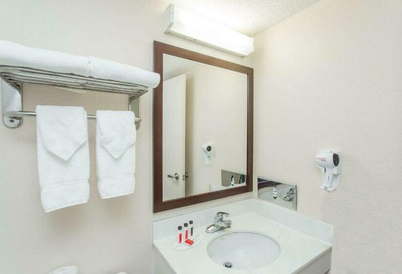 غرفة قياسية سرير كينج, Baymont By Wyndham Jefferson City