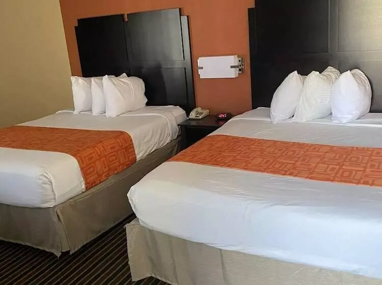 اتاق استاندارد با 2 تخت دوبل, Howard Johnson By Wyndham Historic Lake Charles