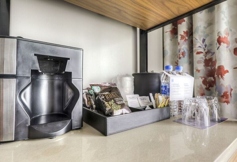 غرفه قياسيه سريرين مزدوجين, Hyatt Regency Orlando International Airport