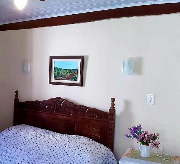 Люкс, Pousada Lírio Do Campo