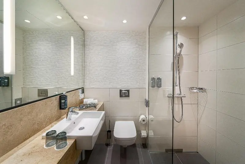 スタンダードルーム, Holiday Inn Mannheim City Hauptbahnhof, An Ihg