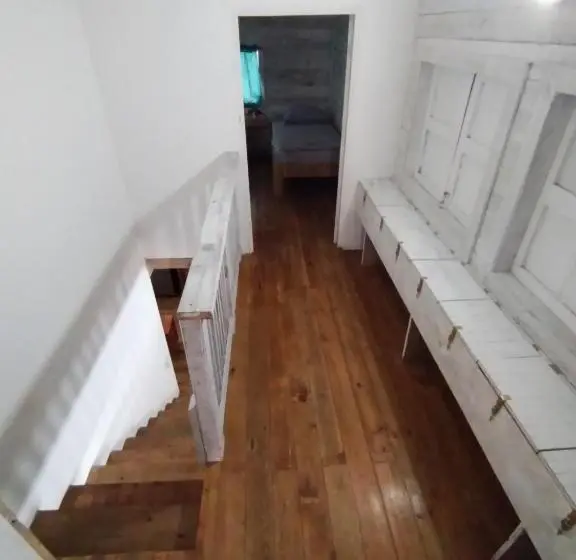 تختخواب در اتاق مشترک, Tierra Verde Bed And Breakfast