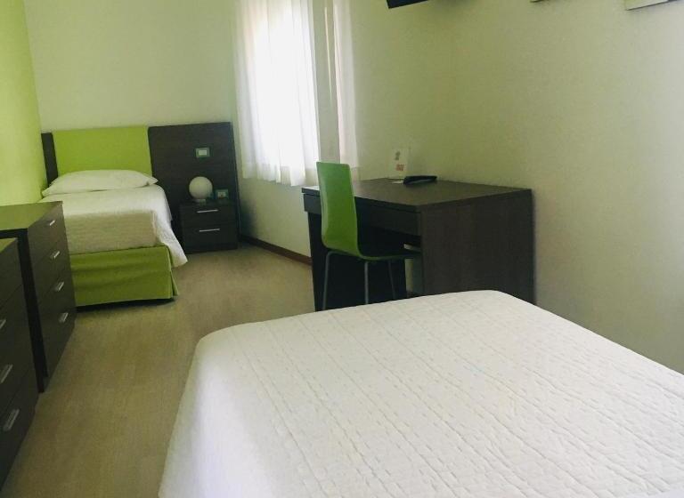 エコノミールーム, Affittacamere Alla Posta