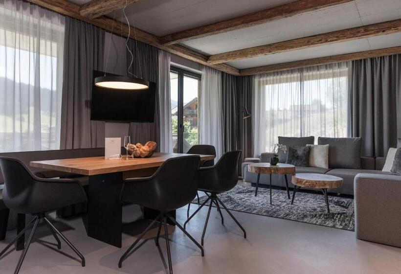 Апартаменты 2 Спальни, Going Triple A Apartments West