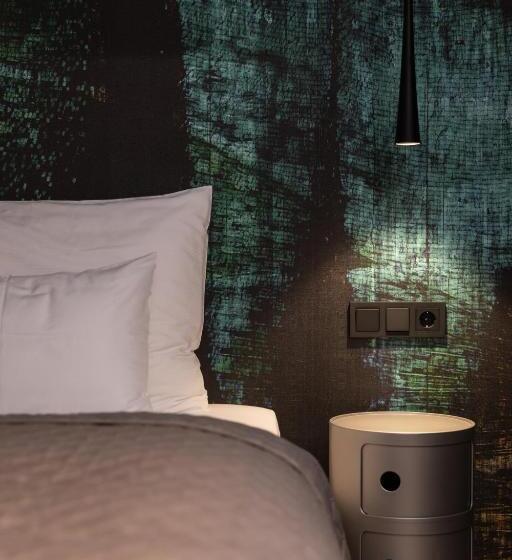 Апартаменты Deluxe 1 Спальня, Going Triple A Apartments West