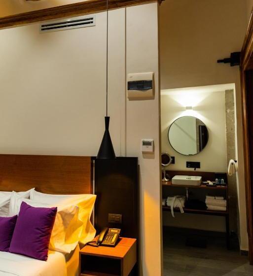 سوییت جونیور, Casa De La Luz Hotel Boutique