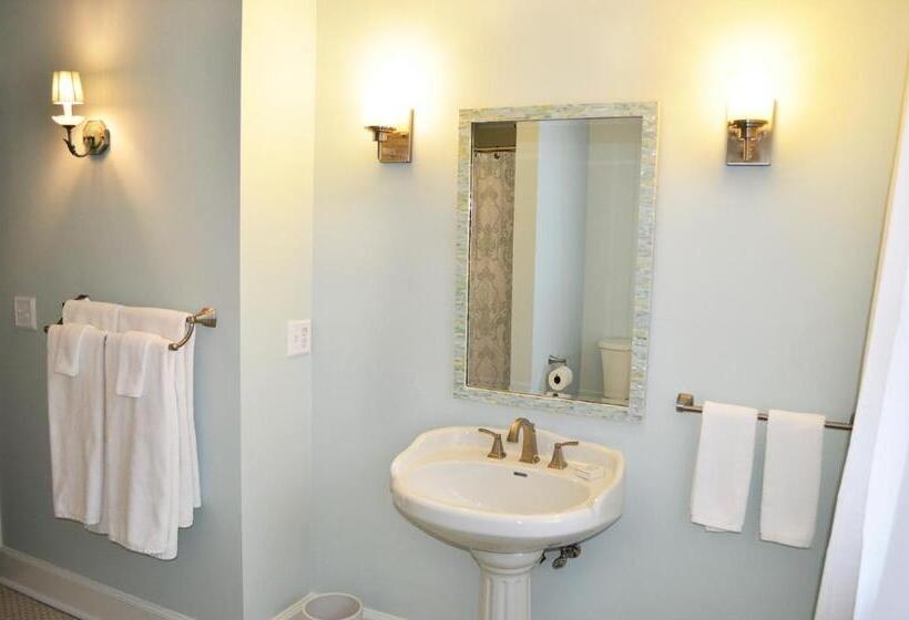 חדר דלוקס, John Henry Bed & Breakfast