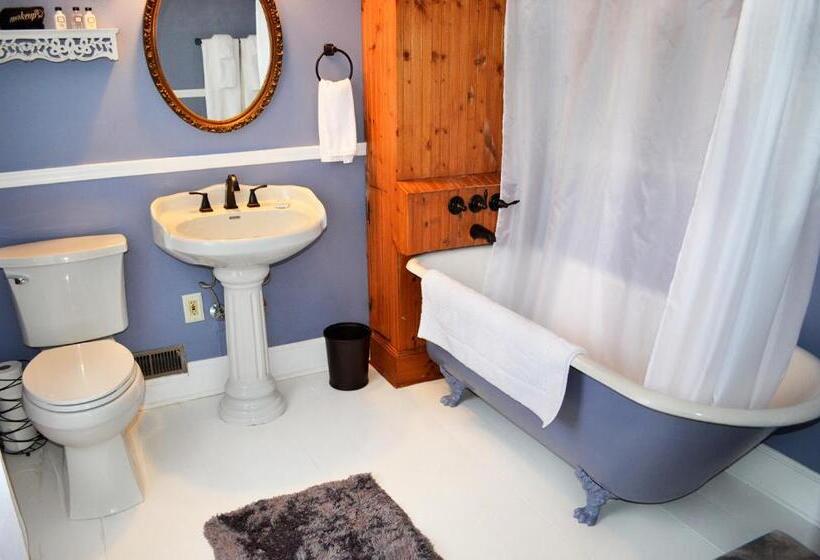 חדר דלוקס, John Henry Bed & Breakfast