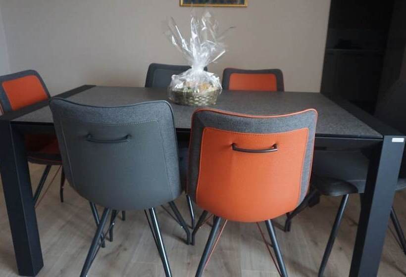 침실 2개 아파트, L'appollu