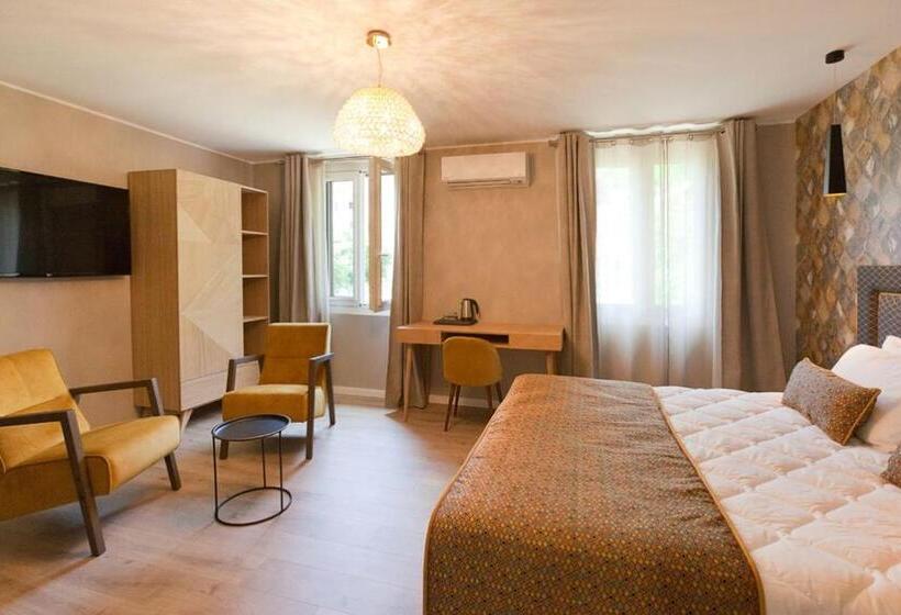 디럭스 룸, L'appollu