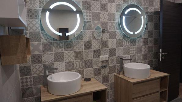 침실 2개 아파트, L'appollu