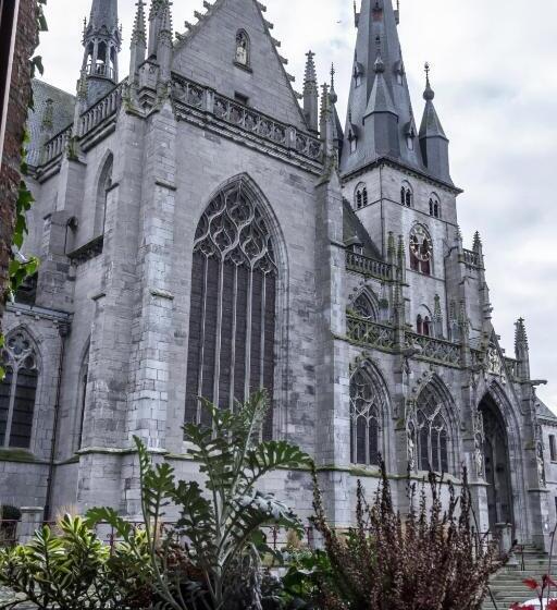 غرفة قياسية, Confluences