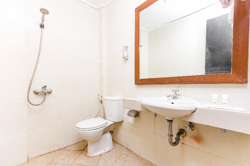 豪华房间, Capital O 2009 Charisma Marine