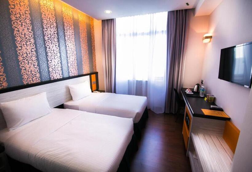 スーペリアールーム, Indra Hotel   Boutique Suites