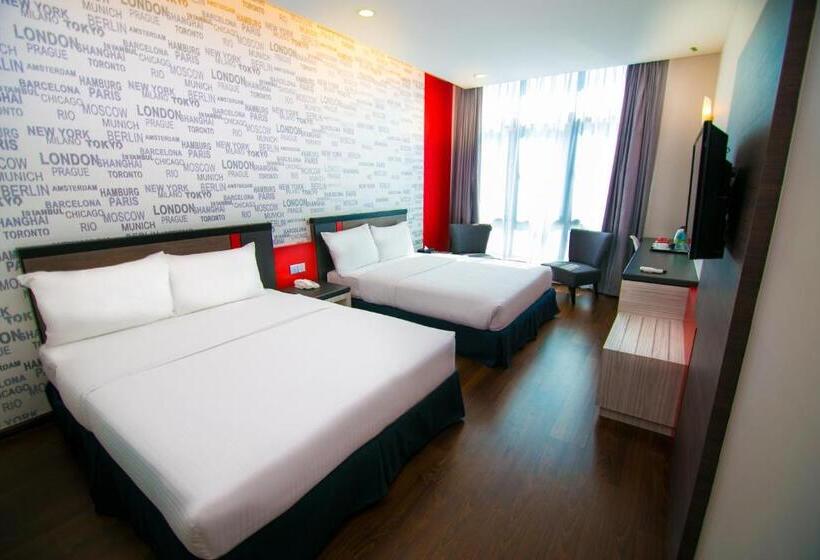 デラックスルーム, Indra Hotel   Boutique Suites