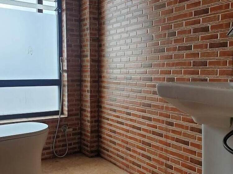 اتاق استاندارد با چشمانداز شهر, Layaku Durbar