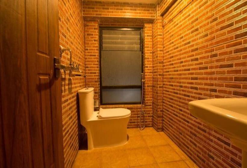 اتاق استاندارد با چشمانداز شهر, Layaku Durbar