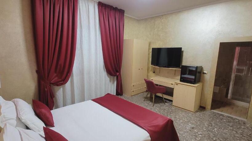 高级大房间, Paradiso