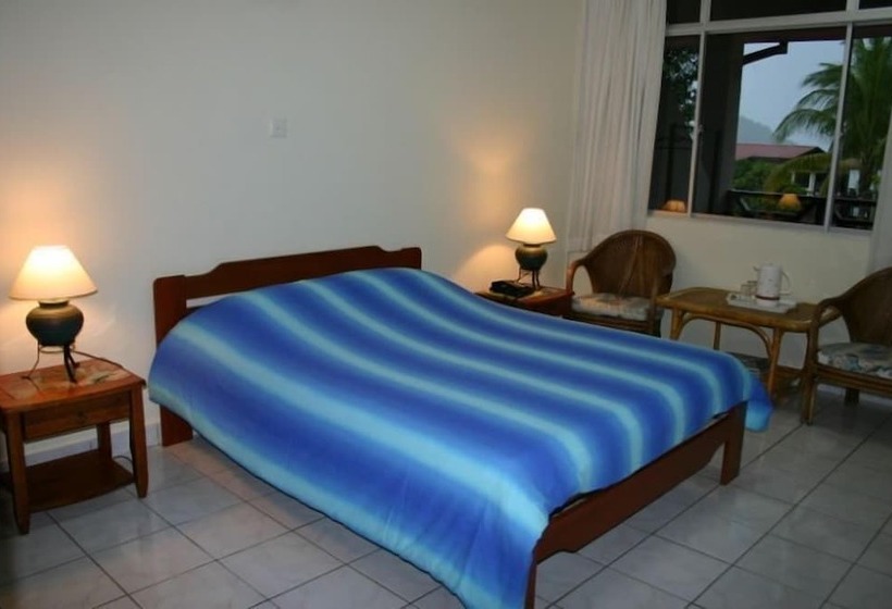 디럭스 룸, Seaside Travellers Inn