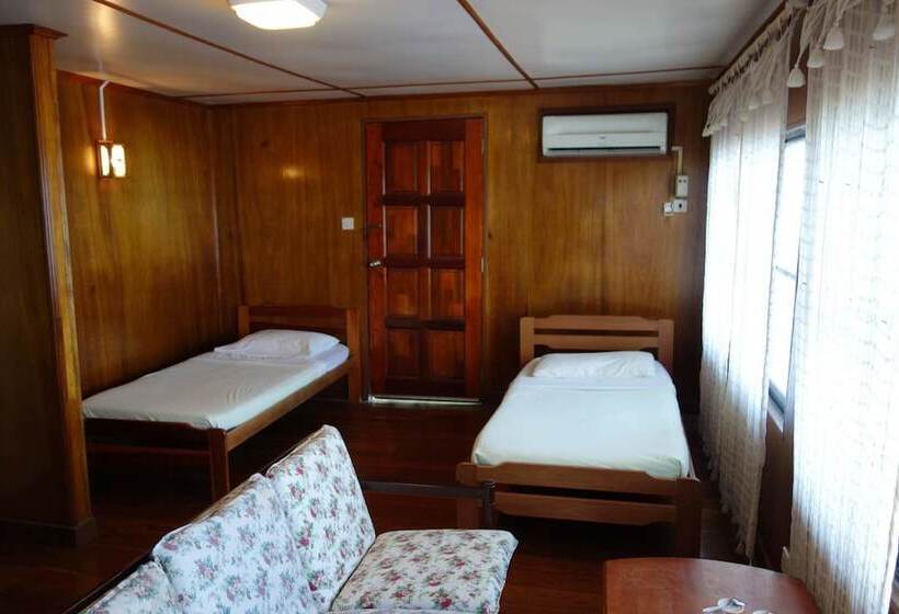 디럭스 패밀리 룸, Seaside Travellers Inn