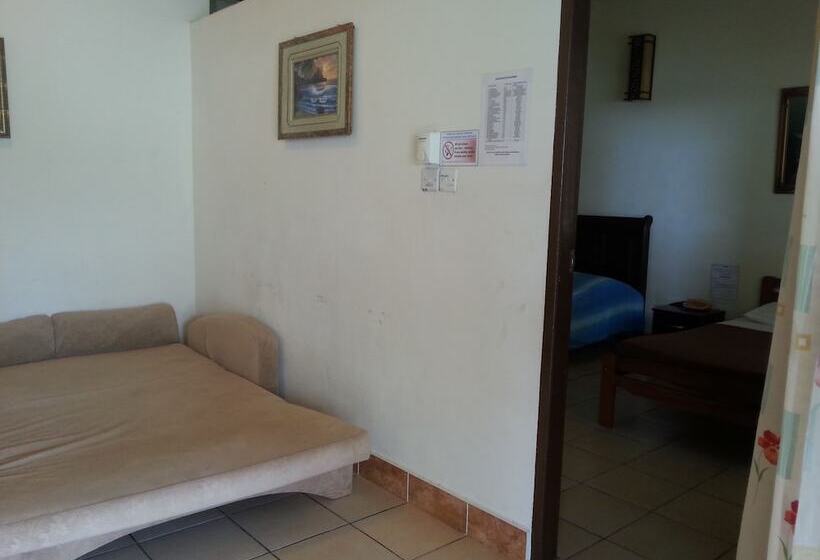 디럭스 패밀리 룸, Seaside Travellers Inn