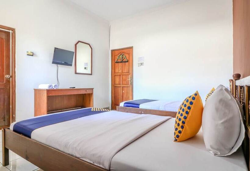 스탠다드 룸, Spot On 1927 Candra Adigraha