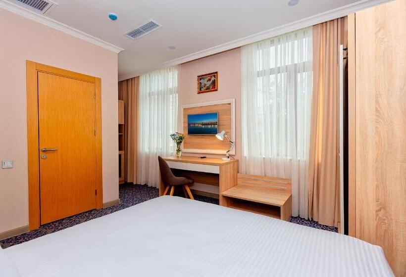 חדר סטנדרט נוף לגינה, Golden City Hotel Baku