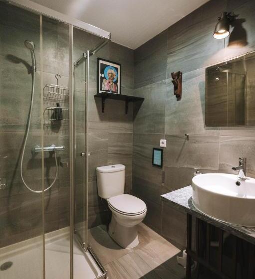 اتاق استاندارد با سرویس بهداشتی مشترک, House Sao Bento