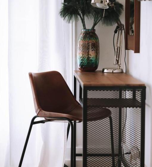 اتاق استاندارد با سرویس بهداشتی مشترک, House Sao Bento