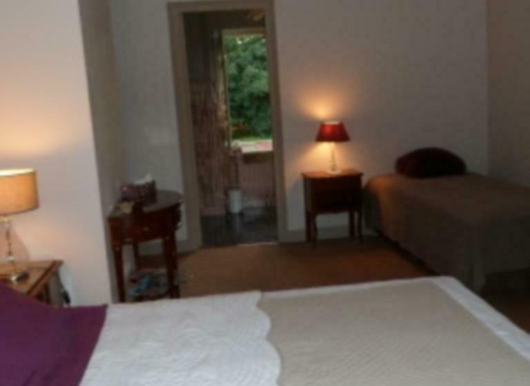 חדר משפחתי, Domaine De La Héllière