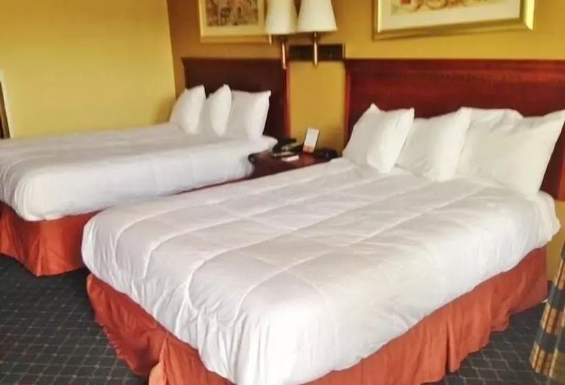 ２ダブルベッドのスタンダードルーム, Americas Best Value Inn Monroeville
