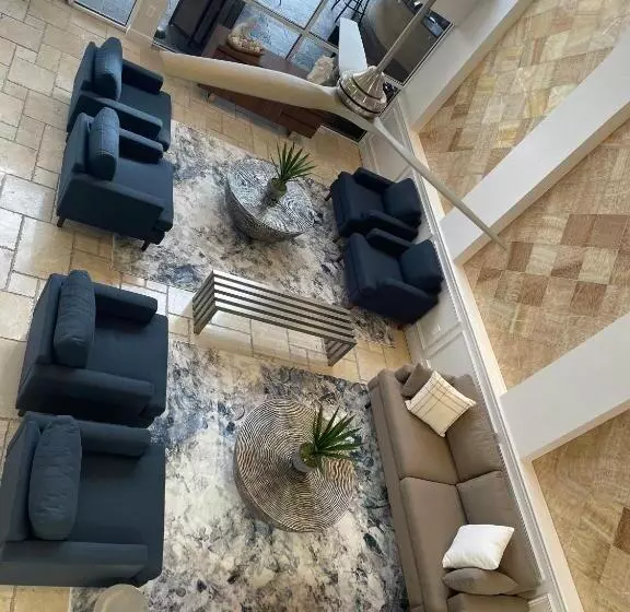 اتاق استاندارد با چشم‌انداز شهر, Bayfront Inn 5th Avenue