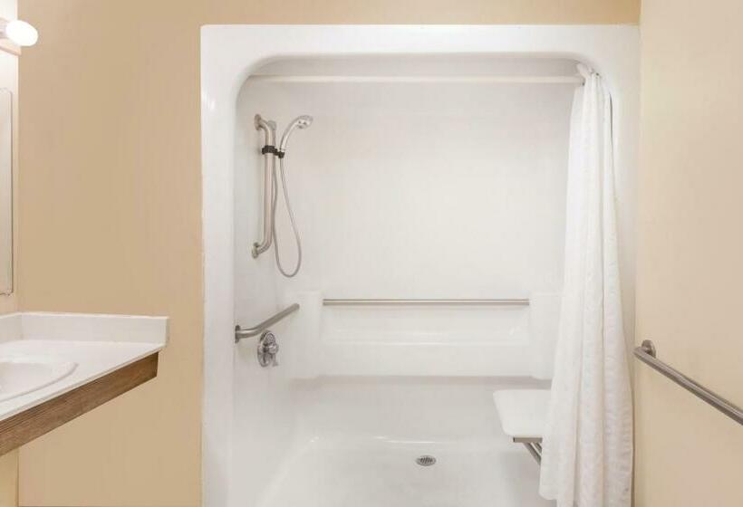 غرفه قياسيه سريرين مزدوجين, Baymont By Wyndham Florence/muscle Shoals