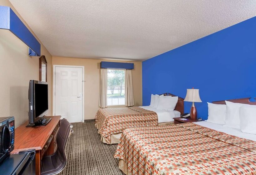 Номер Стандарт 2 Двуспальные Кровати, Baymont By Wyndham Florence/muscle Shoals