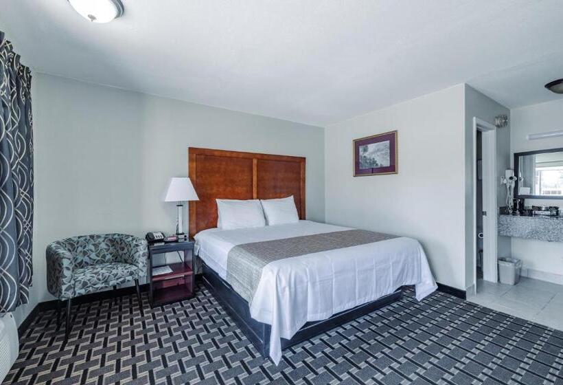 غرفة قياسية سرير كينج, Travelodge By Wyndham Jackson I 40 Exit 82