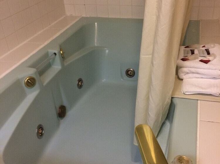 غرفة قياسية سرير كينج, King Oscar Motel Centralia