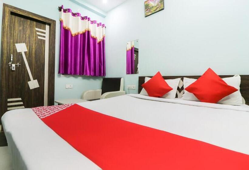 غرفة كلاسيكية ثلاثية, Flagship Hotel Neelkanth