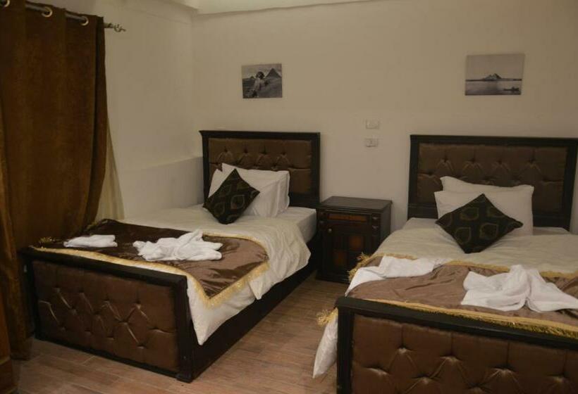 اتاق لوکس, Pyramids Top Inn