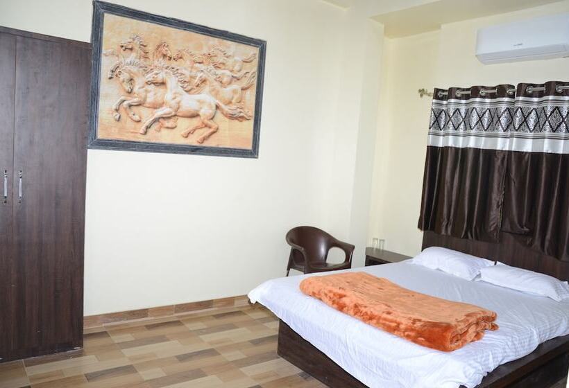 家庭间, Silka Inn