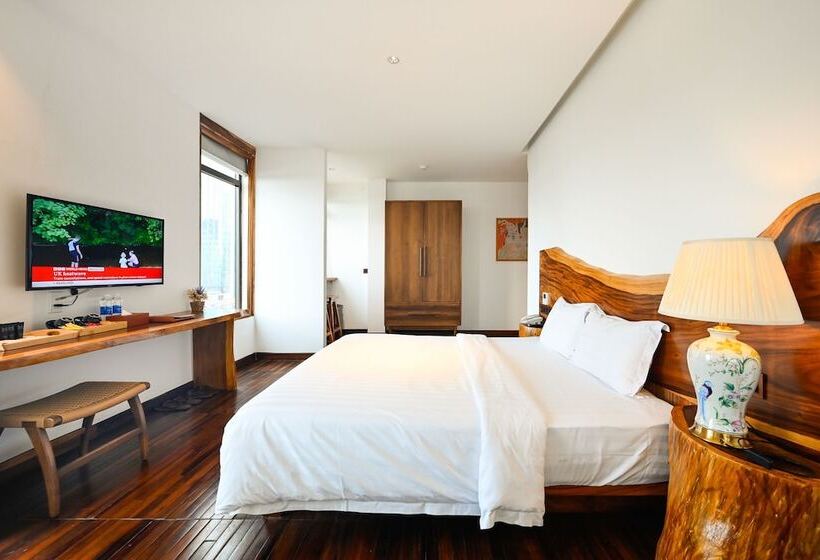 اتاق استاندارد, Sky Gem Central