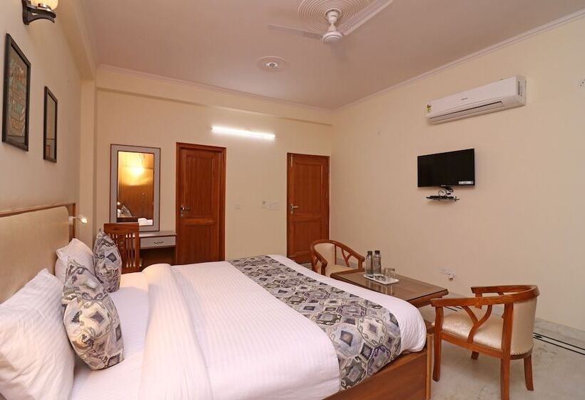 غرفة ديلوكس, Vizima Crossroard 45