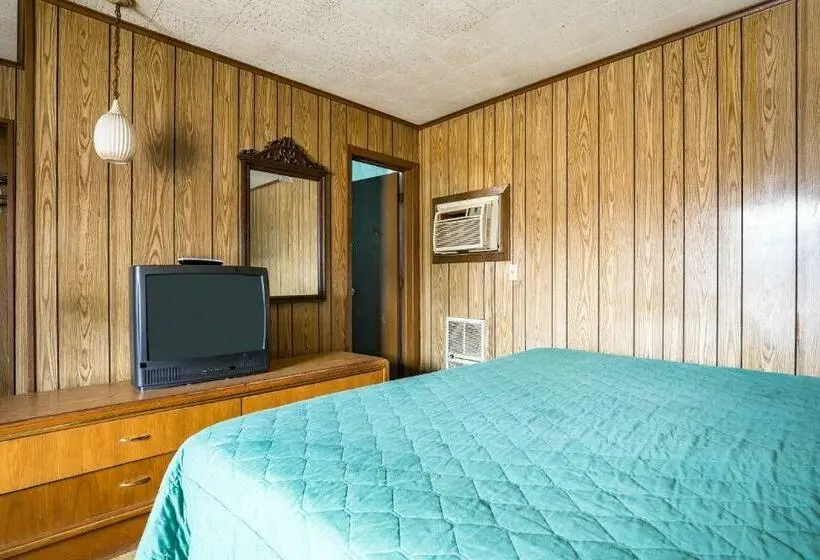 キングサイズベッドのスタンダードルーム, Holly Springs Ms By Oyo Rooms