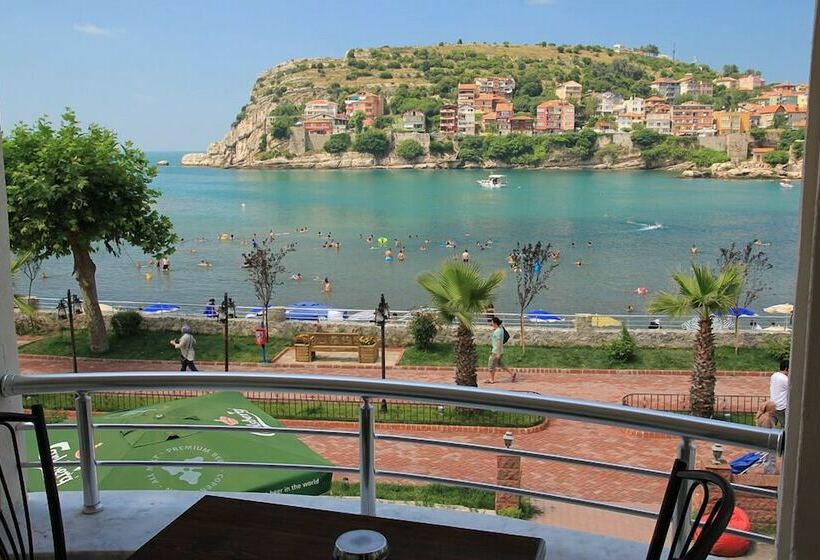 Triple Room Sea View, Ozgun Otel