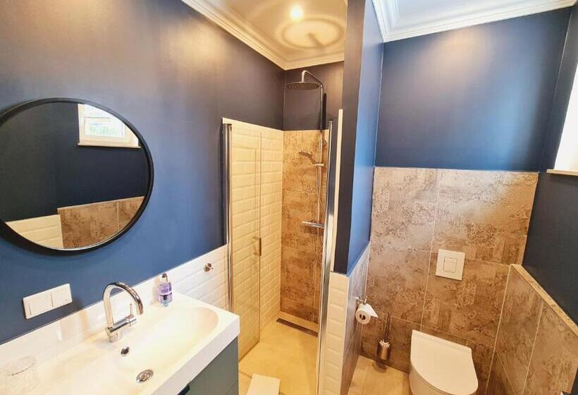 غرفة ديلوكس, Das Friedrich